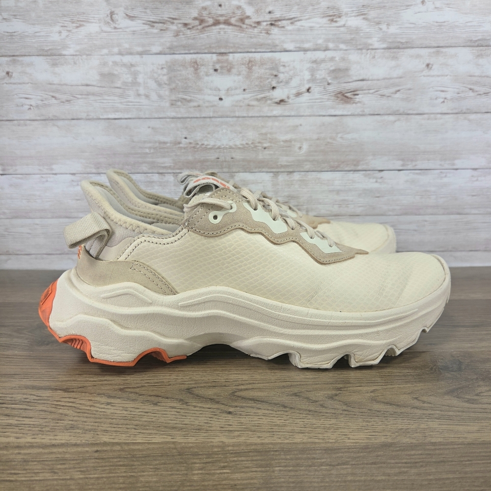 Sorel Womens Kinetic Breakthru City Cream and Orange Chunky Running Sneaker 10.5